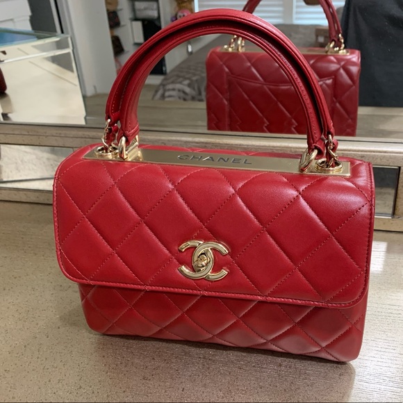 CHANEL Handbags - Chanel Trendy dual handle flap
